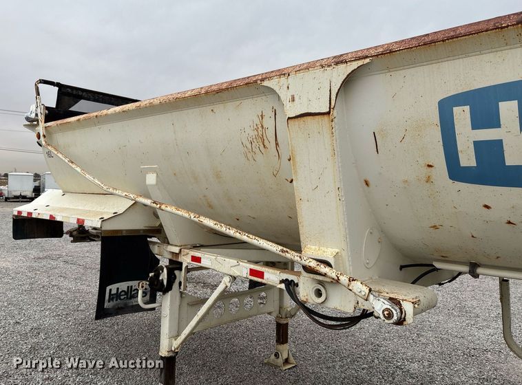 image for item EE0008 2007 Ranch Mfg end dump trailer