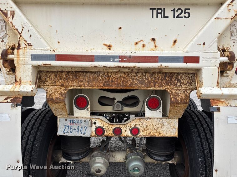 image for item EE0008 2007 Ranch Mfg end dump trailer