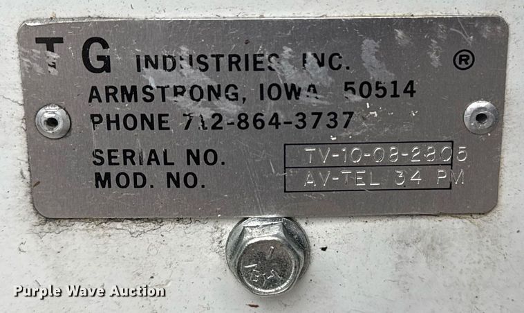 image for item EG2328 2008 Ford E350 Super Duty van with bucket lift