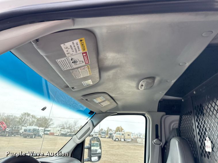 image for item EG2328 2008 Ford E350 Super Duty van with bucket lift