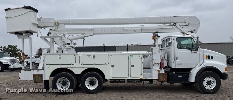 image for item EG2329 2003 Sterling bucket truck