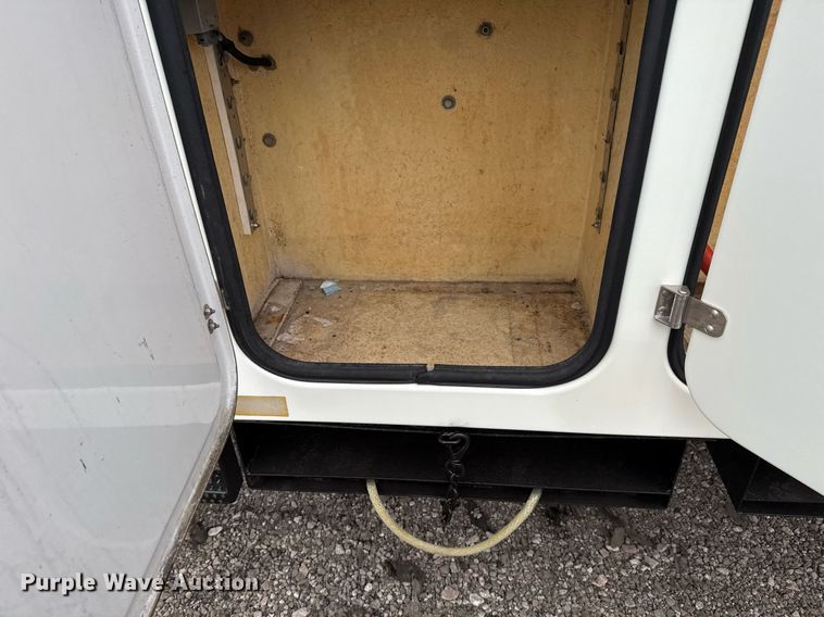 image for item EG2329 2003 Sterling bucket truck