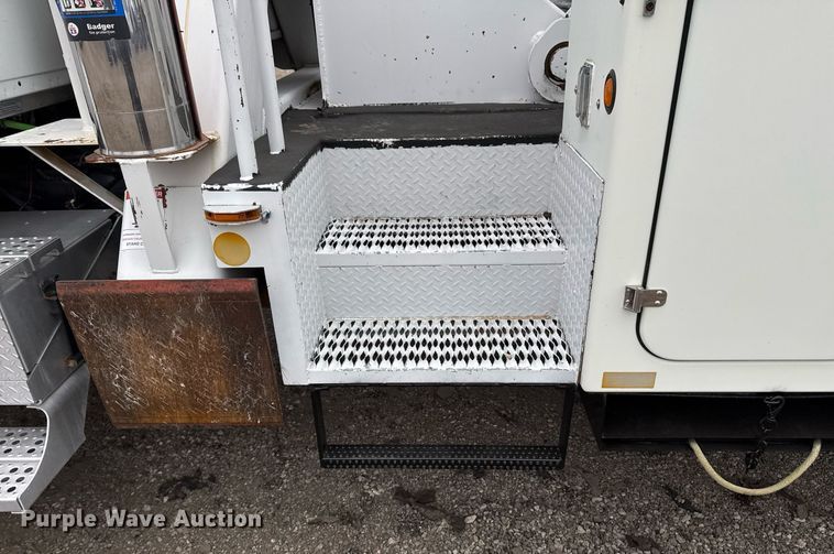 image for item EG2329 2003 Sterling bucket truck