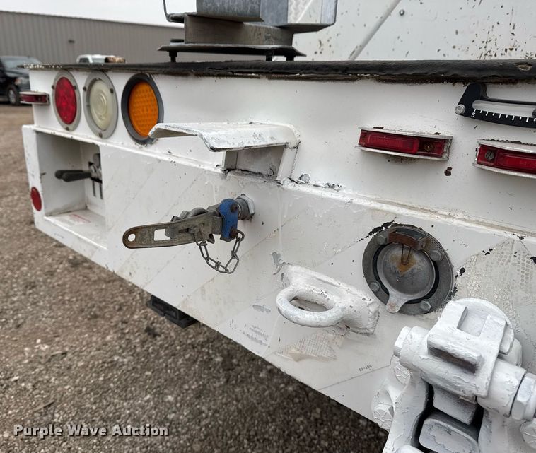 image for item EG2329 2003 Sterling bucket truck