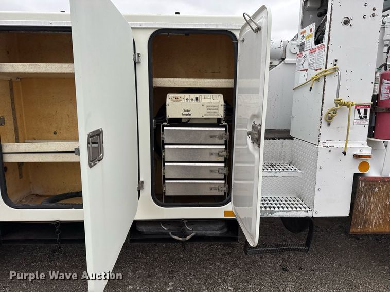 image for item EG2329 2003 Sterling bucket truck