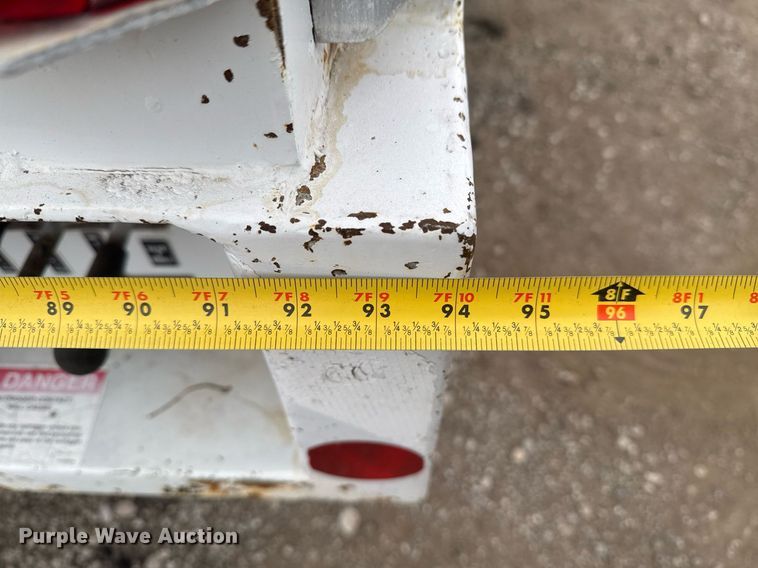 image for item EG2329 2003 Sterling bucket truck