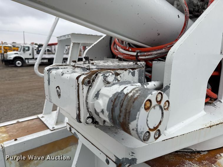 image for item EG2329 2003 Sterling bucket truck