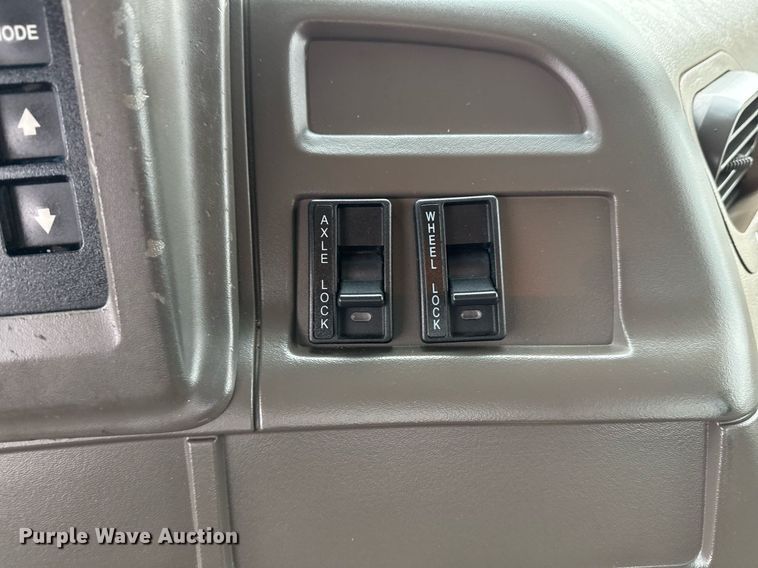 image for item EG2329 2003 Sterling bucket truck