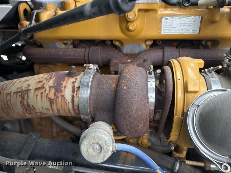 image for item EG2329 2003 Sterling bucket truck