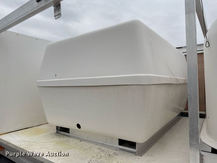 image for item EG2330 2009 Ford F650 Super Duty flatbed truck