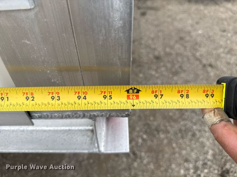 image for item EG2330 2009 Ford F650 Super Duty flatbed truck