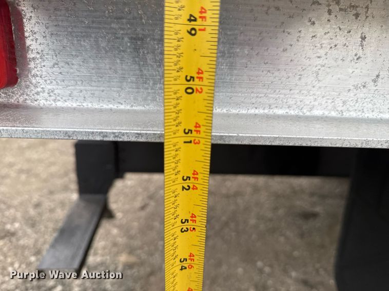 image for item EG2330 2009 Ford F650 Super Duty flatbed truck