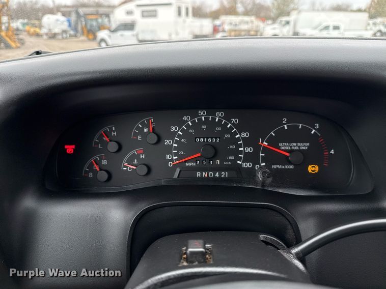 image for item EG2330 2009 Ford F650 Super Duty flatbed truck