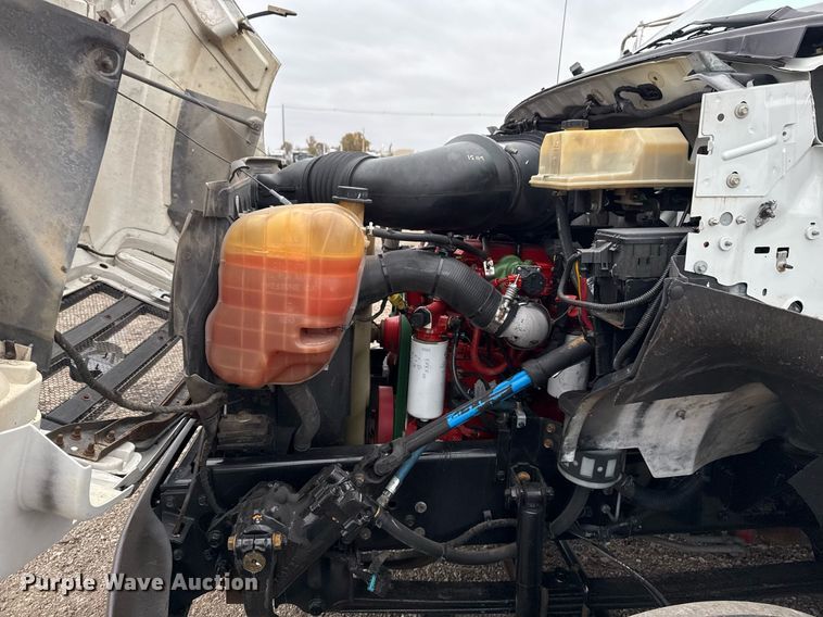 image for item EG2330 2009 Ford F650 Super Duty flatbed truck