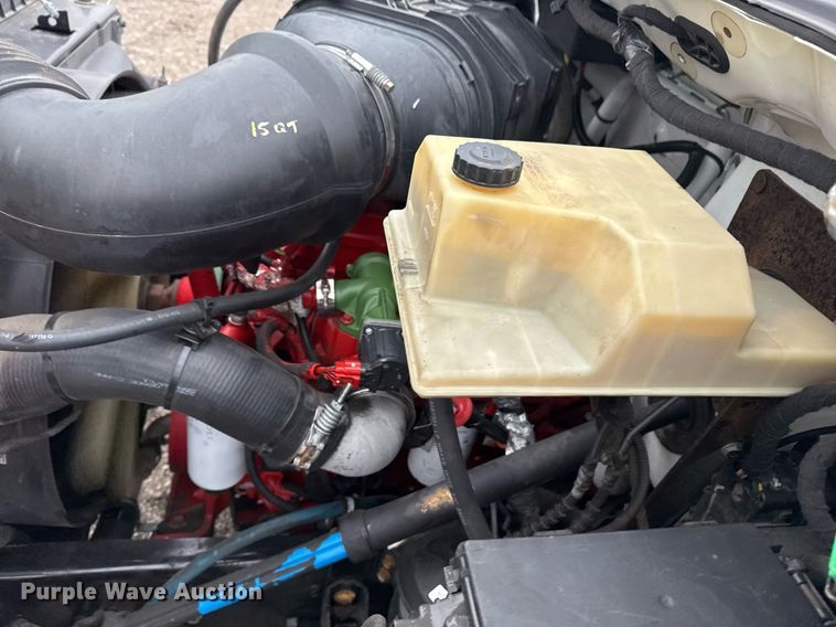 image for item EG2330 2009 Ford F650 Super Duty flatbed truck