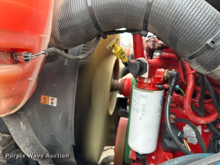 image for item EG2330 2009 Ford F650 Super Duty flatbed truck