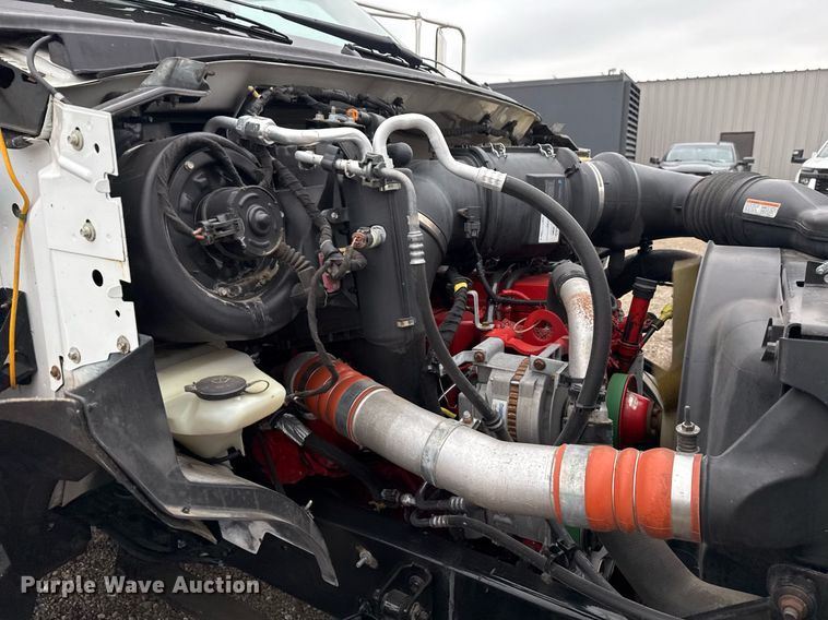 image for item EG2330 2009 Ford F650 Super Duty flatbed truck