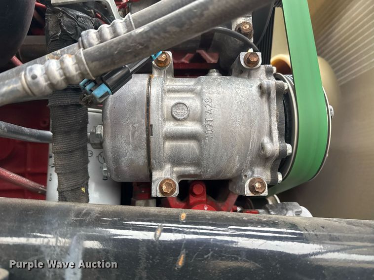 image for item EG2330 2009 Ford F650 Super Duty flatbed truck