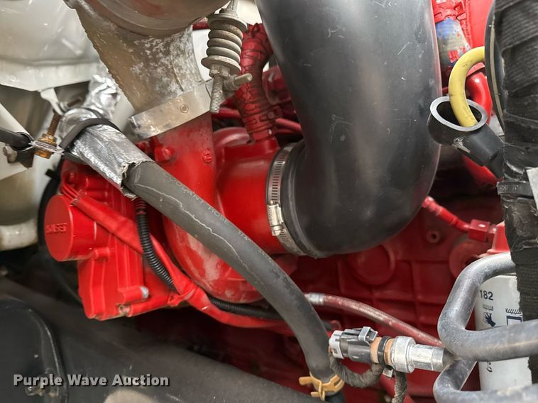 image for item EG2330 2009 Ford F650 Super Duty flatbed truck