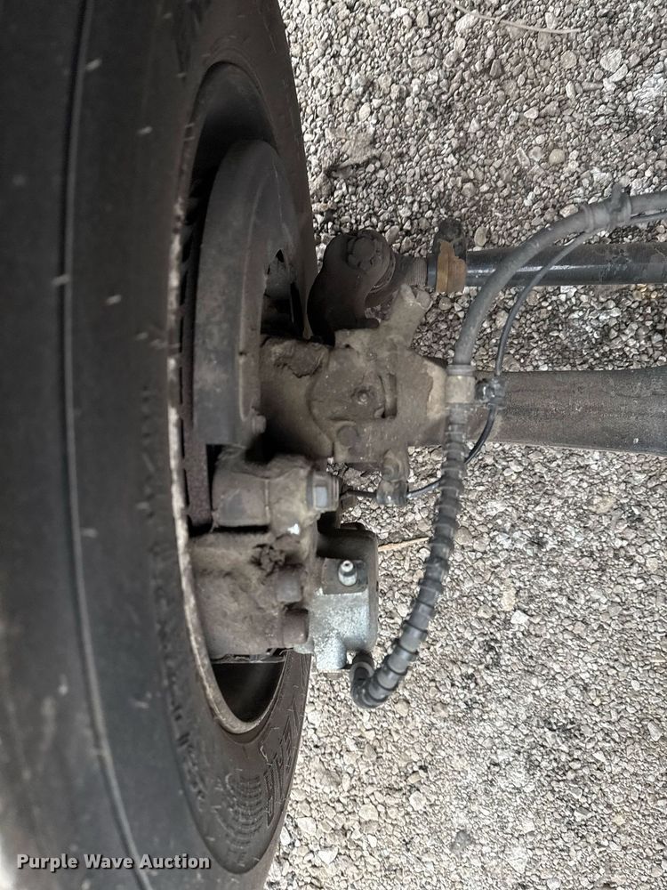 image for item EG2330 2009 Ford F650 Super Duty flatbed truck