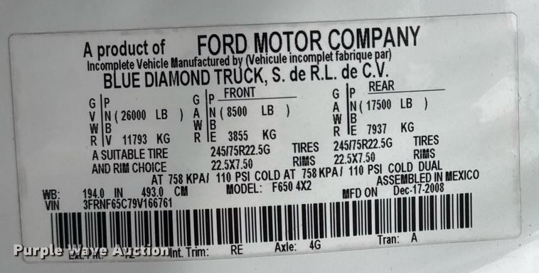 image for item EG2330 2009 Ford F650 Super Duty flatbed truck