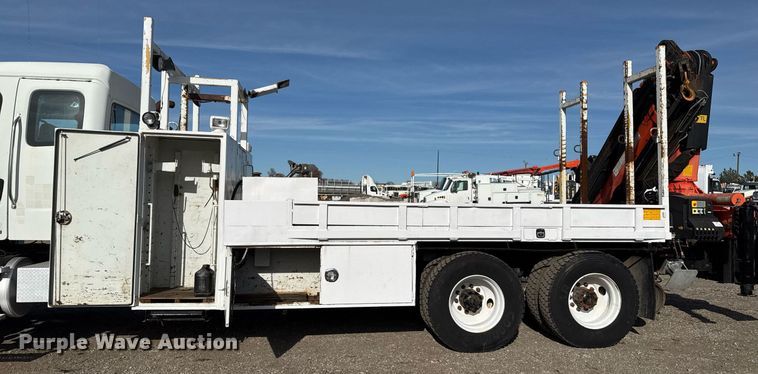 image for item EG2357 2007 Freightliner Business Class M2 crane truck