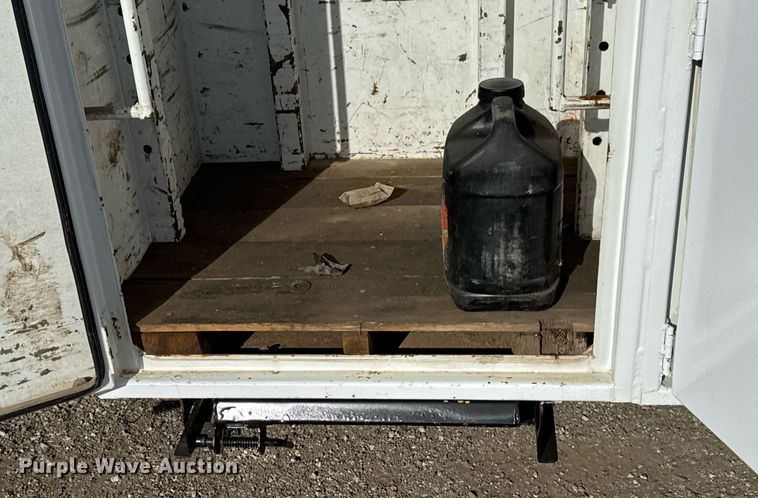 image for item EG2357 2007 Freightliner Business Class M2 crane truck