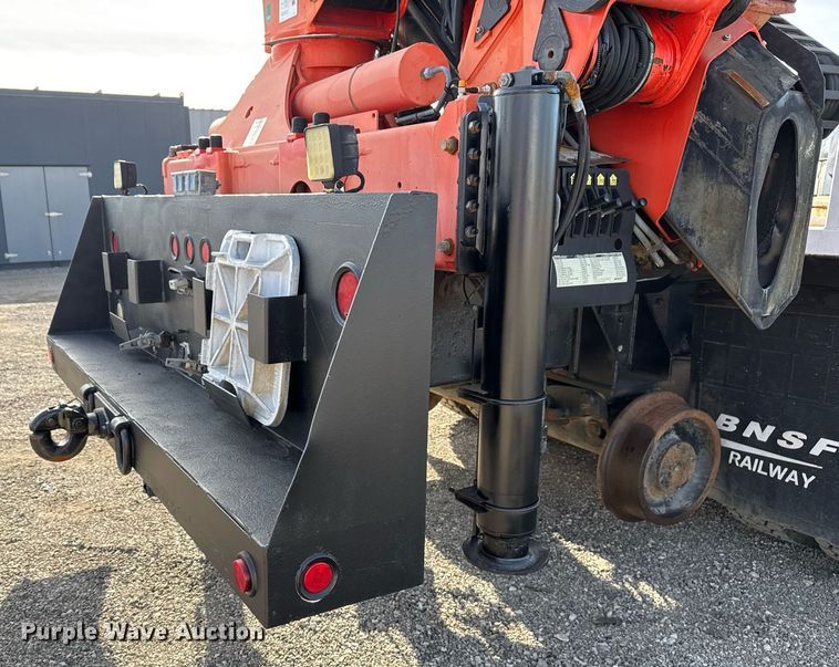 image for item EG2357 2007 Freightliner Business Class M2 crane truck