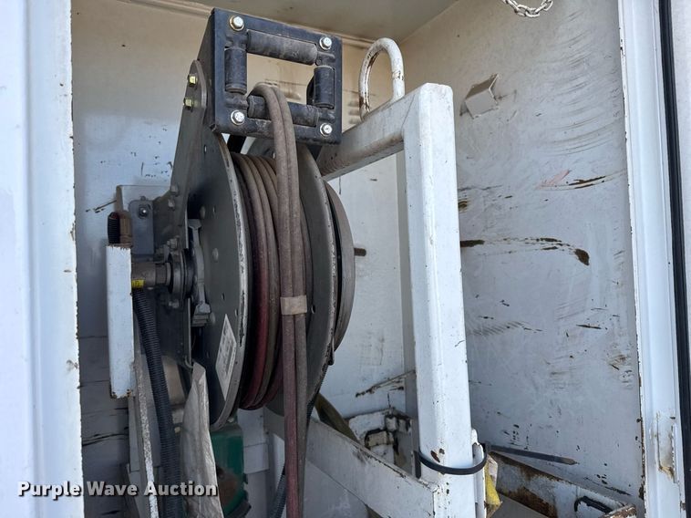 image for item EG2357 2007 Freightliner Business Class M2 crane truck