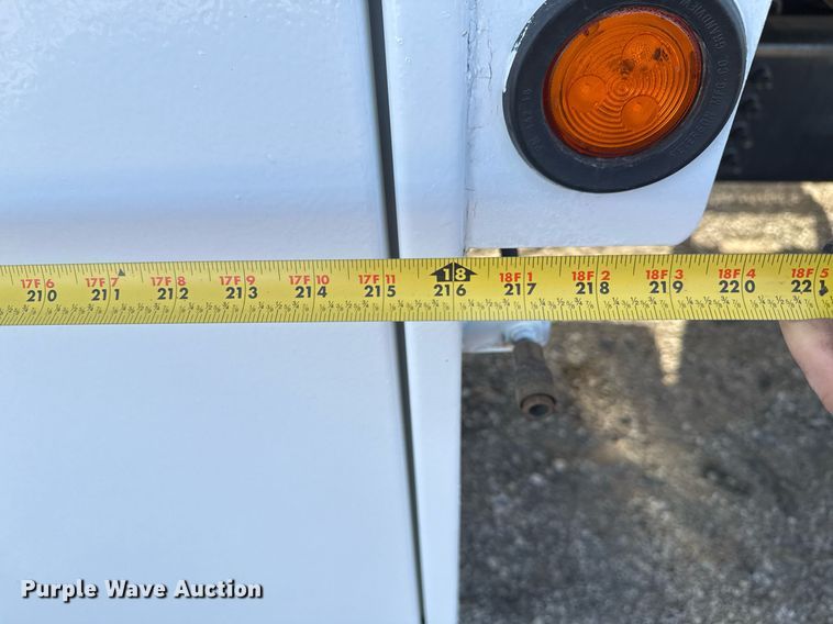 image for item EG2357 2007 Freightliner Business Class M2 crane truck