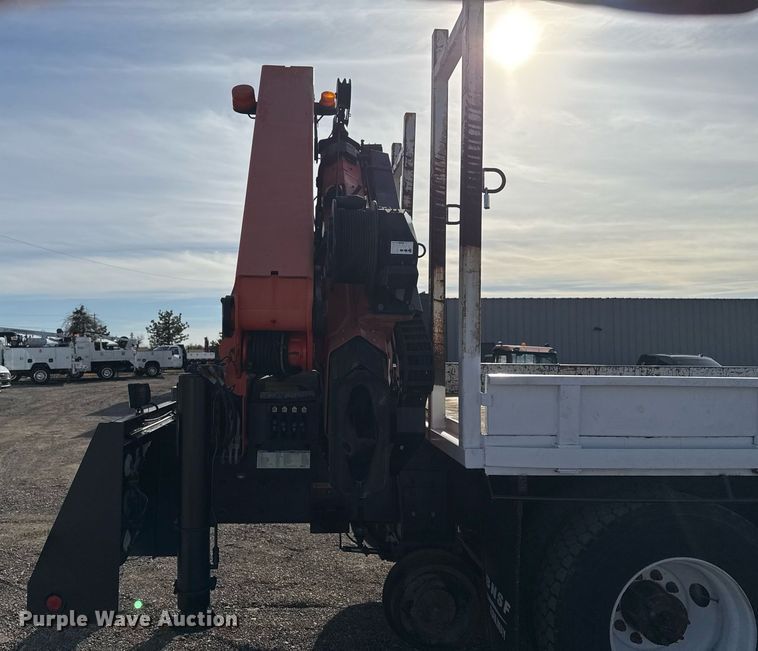 image for item EG2357 2007 Freightliner Business Class M2 crane truck