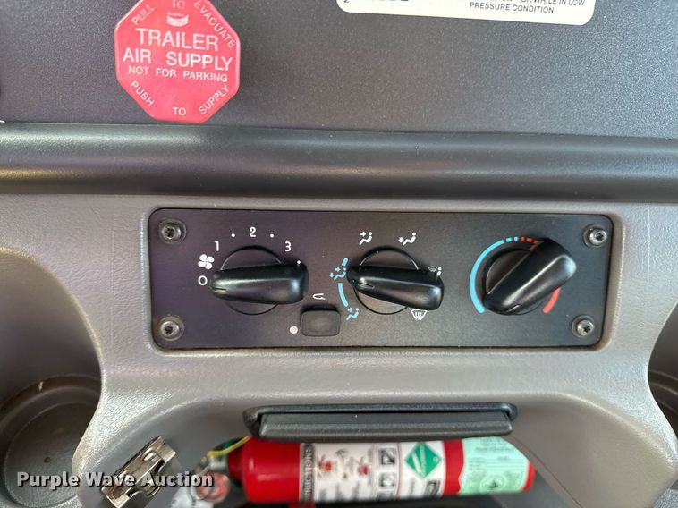 image for item EG2357 2007 Freightliner Business Class M2 crane truck