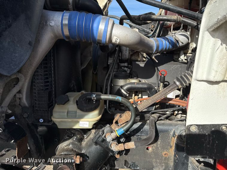 image for item EG2357 2007 Freightliner Business Class M2 crane truck