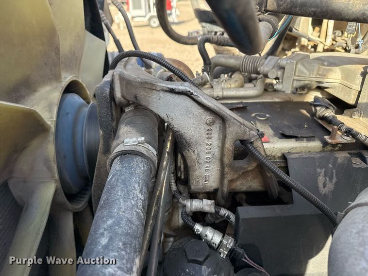 image for item EG2357 2007 Freightliner Business Class M2 crane truck