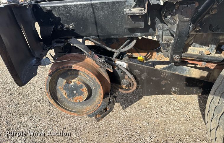 image for item EG2357 2007 Freightliner Business Class M2 crane truck