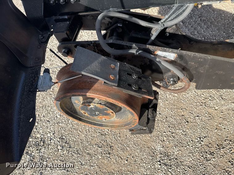 image for item EG2357 2007 Freightliner Business Class M2 crane truck