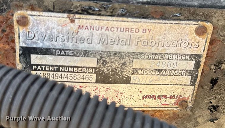 image for item EG2357 2007 Freightliner Business Class M2 crane truck