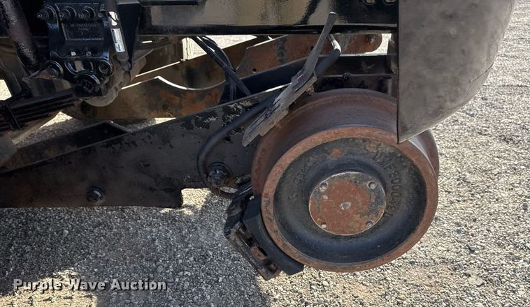 image for item EG2357 2007 Freightliner Business Class M2 crane truck