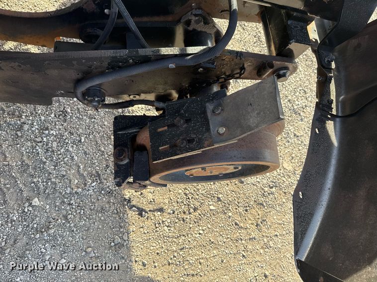 image for item EG2357 2007 Freightliner Business Class M2 crane truck