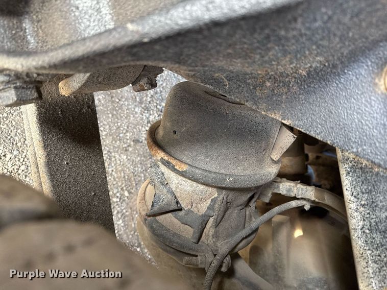 image for item EG2357 2007 Freightliner Business Class M2 crane truck