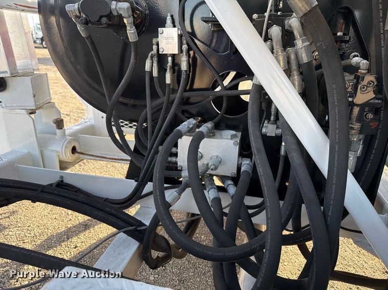 image for item EG2358 2015 TSE International UP85BD underground puller