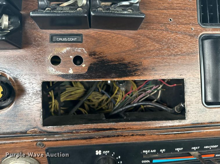 image for item EG2366 2005 Freightliner FLD vacuum truck