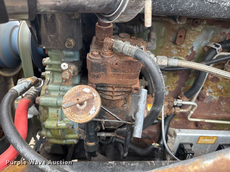 image for item EG2366 2005 Freightliner FLD vacuum truck