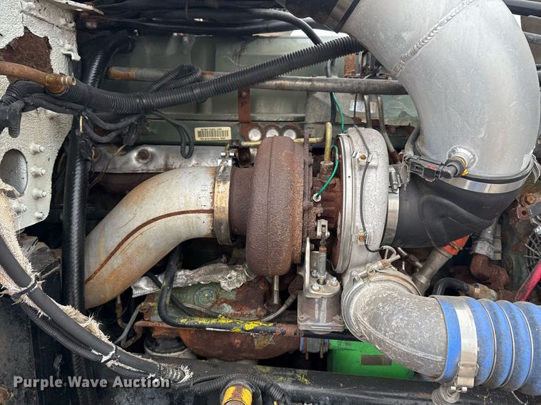 image for item EG2366 2005 Freightliner FLD vacuum truck