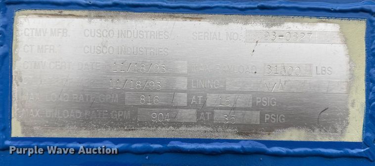 image for item EG2367 1994 White GMC WG vacuum truck