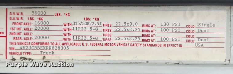 image for item EG2367 1994 White GMC WG vacuum truck