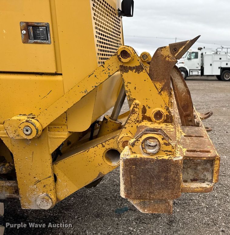 image for item EG2368 1995 John Deere 770BH motor grader