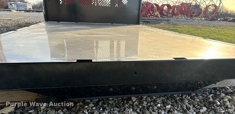 image for item EH7412 Monroe  flatbed