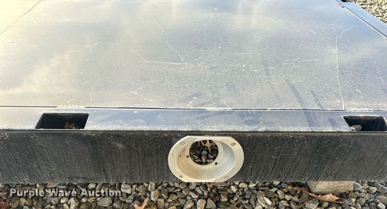 image for item EH7412 Monroe  flatbed