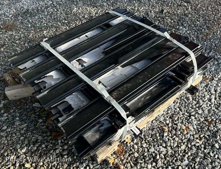 image for item EH7412 Monroe  flatbed